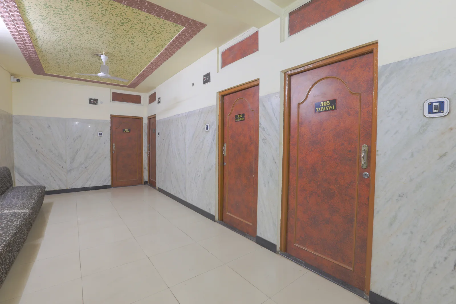 Ujjain darshan photo – LO21 – Hotel Shrimmaya near Mahakaleshwar Temple Ujjain
