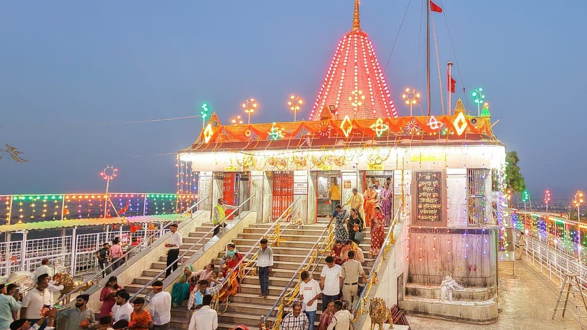 Shardiya Navratri 2026 in Ujjain: Harsiddhi and Garh Kalika Temples Draw Crowds as the 9-Day Festival Runs to 19 October — Hotel Shrimmaya Ujjain